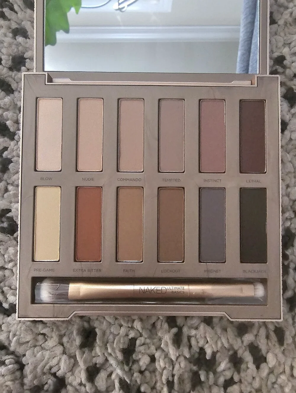 Urban Decay Naked Ultimate Basics Eyeshadow Palette -Discontinued, Never Used